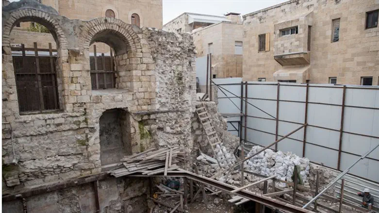 השאיפה היא לבנות ביכנ"ס שיש בו ישן וחדש. תפארת ישראל היום