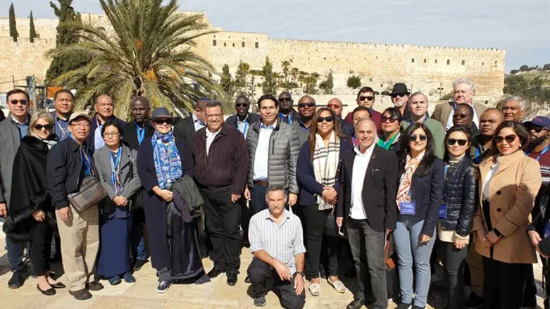 Послы ООН в Городе Давида