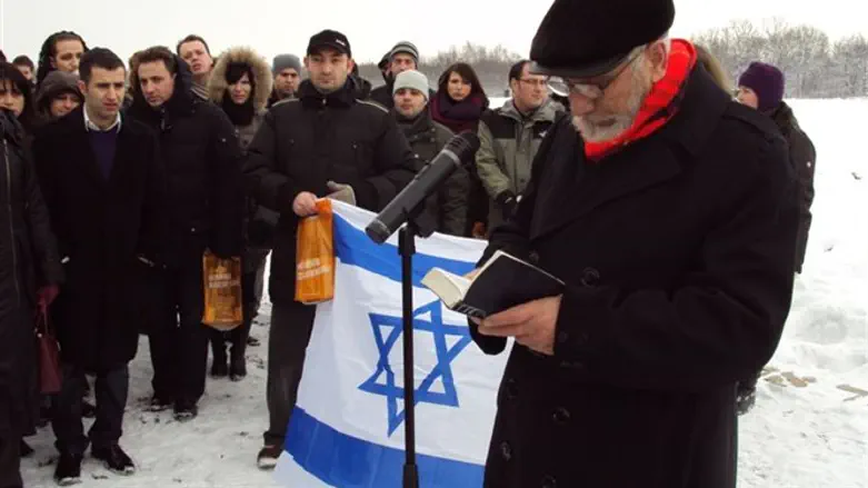 אזכרה בבוכנוואלד. ארכיון
