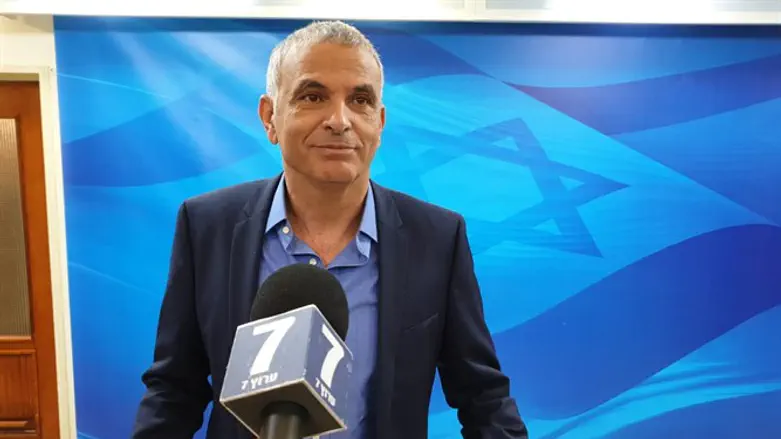 Moshe Kahlon