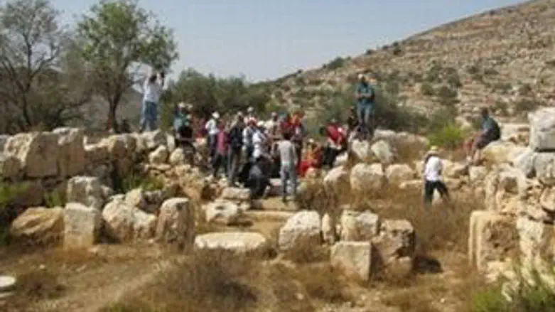 הבית חורונים מסיירים בהיסטוריה