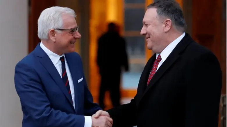 פומפאו וצ'פוטוביץ'