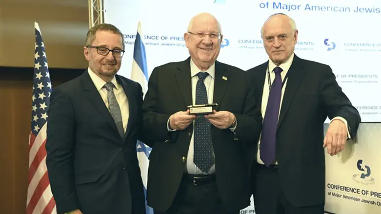 President Rivlin with Arthur Stark (left) and Malcolm Hoenlein