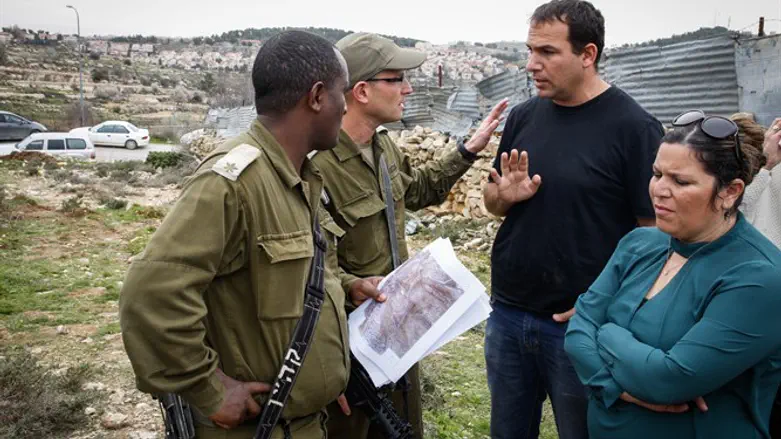 Civil Administration preparing for demolition