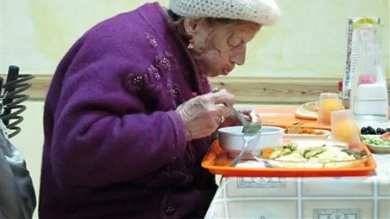 Meir Panim helps feed the hungry