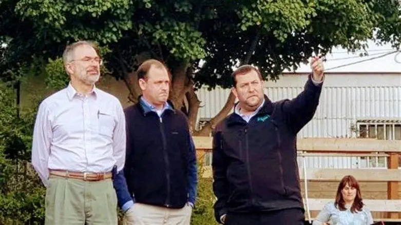 דגן עם חברי הקונגרס