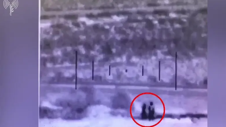 С ножом и "коктейлями Молотова"