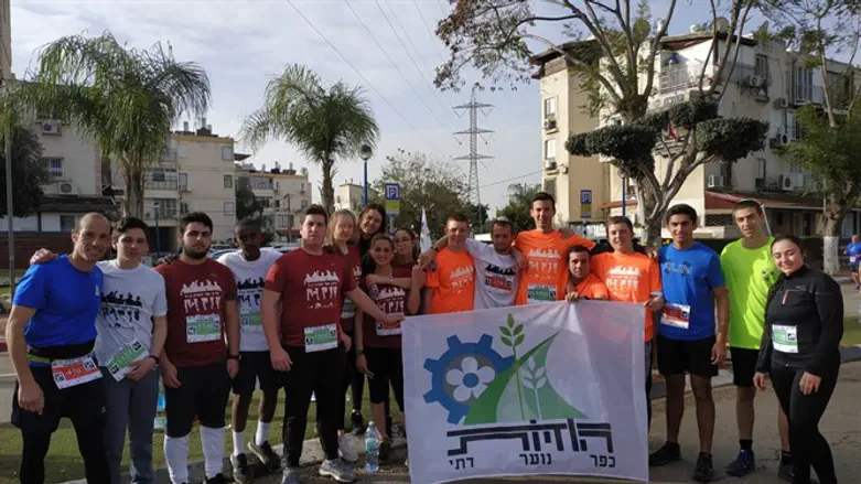 משתתפי המיזם מכפר הנוער הודיות