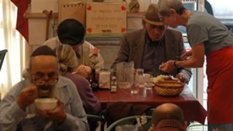 Meir Panim restaurant in Jerusalem