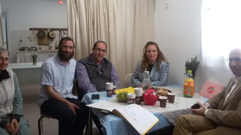 הפגישה השבוע