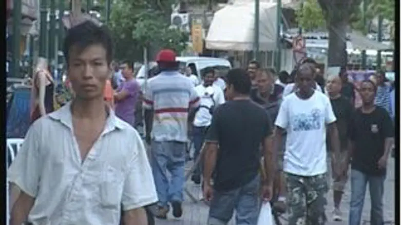 זרים עלייך תל אביב