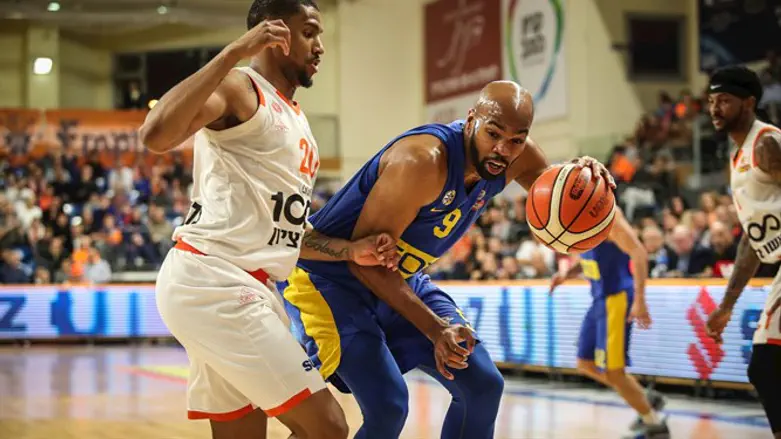 מכבי תל אביב