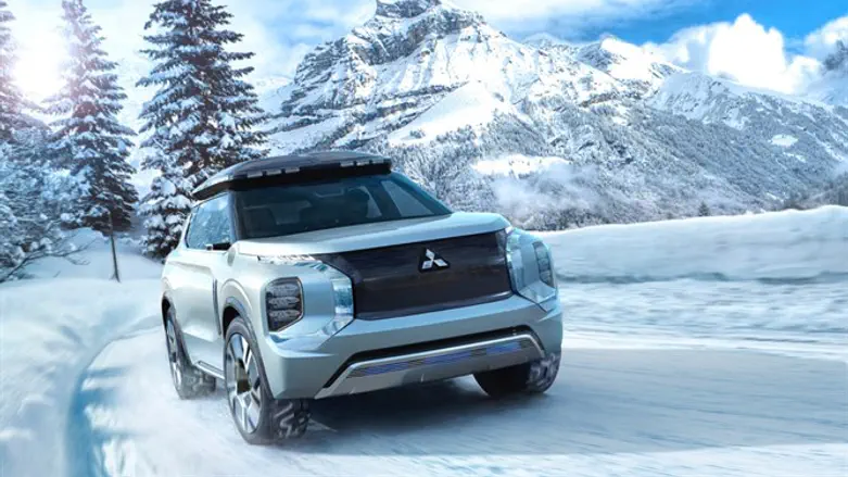 מיצובישי ENGELBERG Tourer