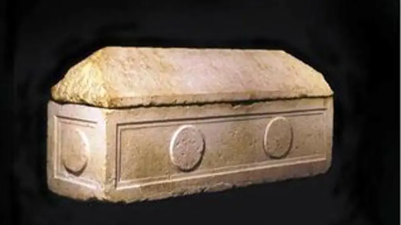 ארון הקבורה של הלני המלכה