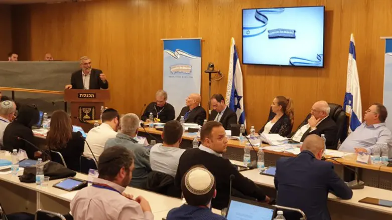 Ben-Ari before Elections Committee