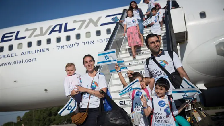 50 אלף איש רוצים לעלות לארץ. עולים מצרפת