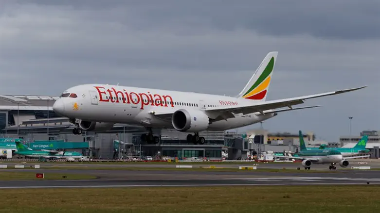 Самолет Ethiopian Airlines