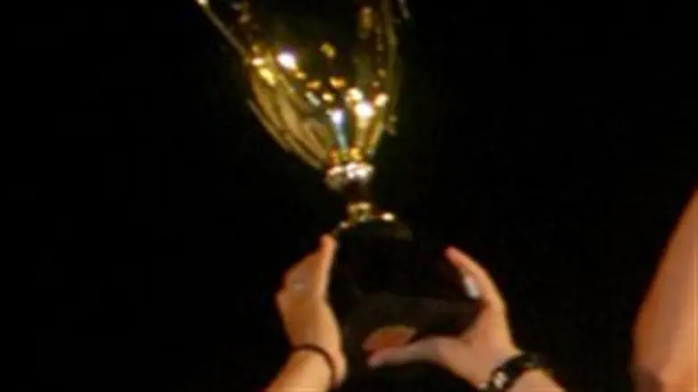 מאבדים גביעים ומדליות. האיראנים