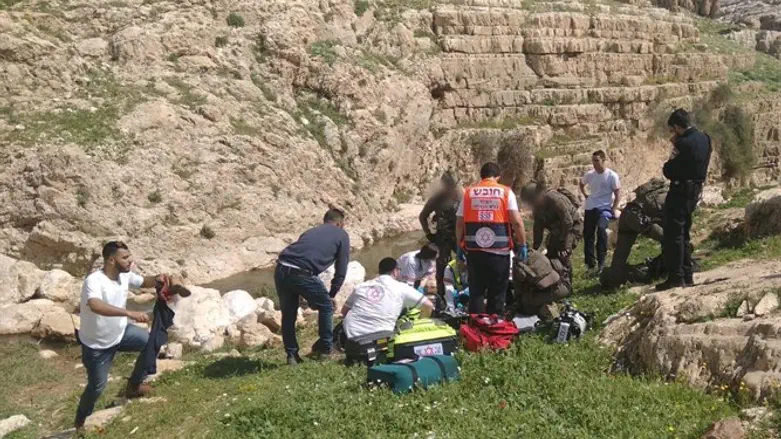 הטיפול בנער בנחל פרת