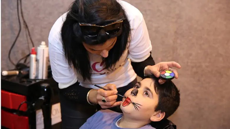 face painting