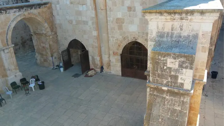 שער הרחמים פתוח לרווחה הבוקר