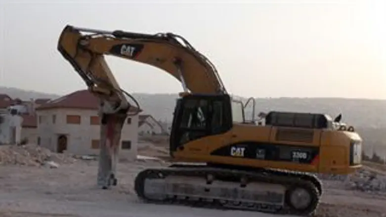 בנייה ביו"ש.