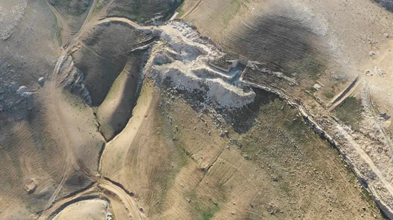 מחצבה פיראטית בשמורת הטבע נחל ערוגות