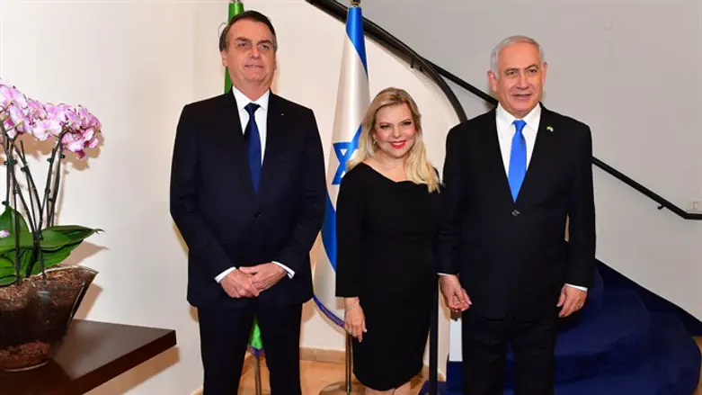 נתניהו ורעייתו עם נשיא ברזיל בולסונרו
