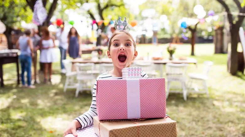 יום הולדת. אילוסטרציה