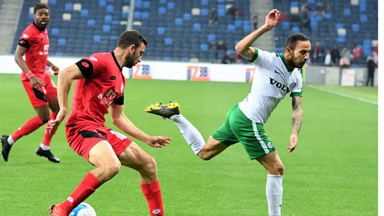 חיפה מול חדרה במפגש הקודם ביניהן