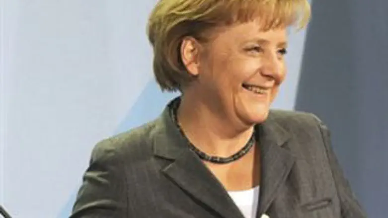 חוגגת. מרקל