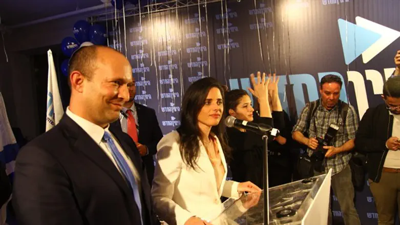 Нафтали Беннет и Айелет Шакед