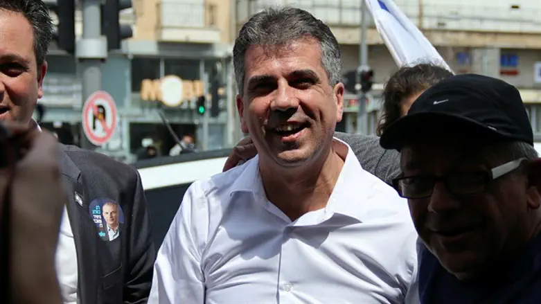 השר אלי כהן