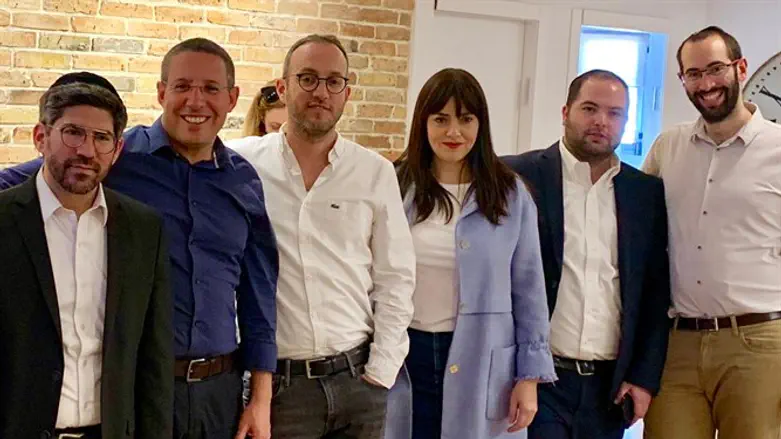 אורי איגרא, יענקי ביכלר, עליזה בניסטי, אורן אלימלך, אבי לרנר ואשר מדינה