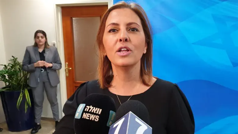 גילה גמליאל