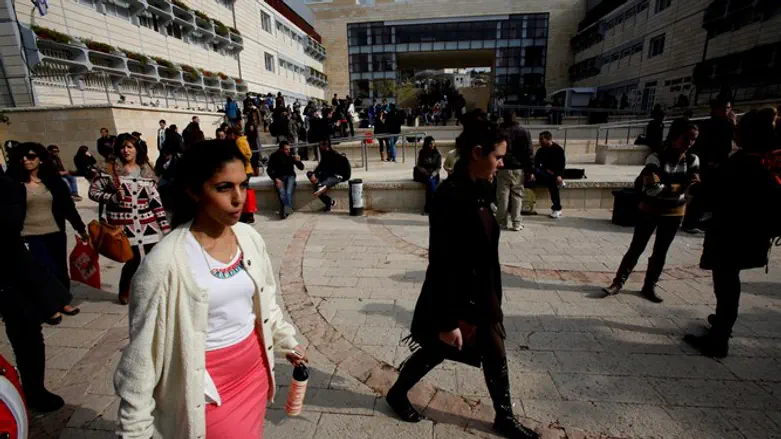 אוניברסיטת אריאל. למצולמים אין קשר לכתבה