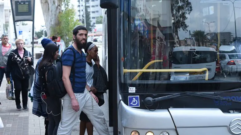 "המציאות הזאת שאתה לא כבול לרכב שלך היא משחררת". יהודה פואה