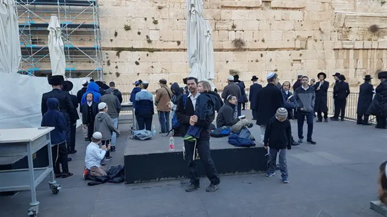 אורתודוכסים ברחבה הדרומית