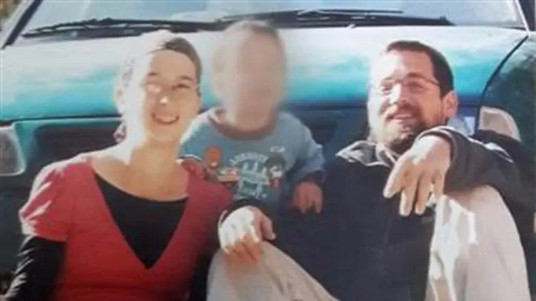 Раввин Эйтам и Наама Хенкины