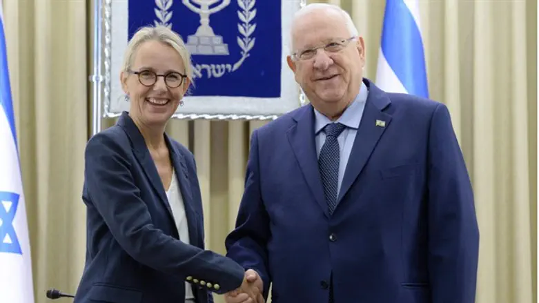 French Ambassador Hélène Le Gal with Israeli President Reuven Rivlin