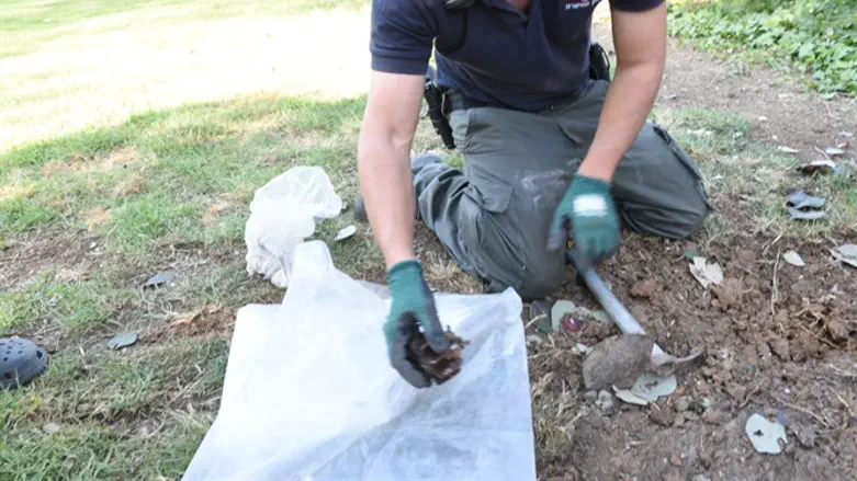 Место попадания снаряда