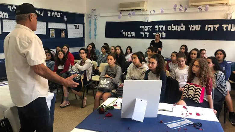 זיכרון ושיר