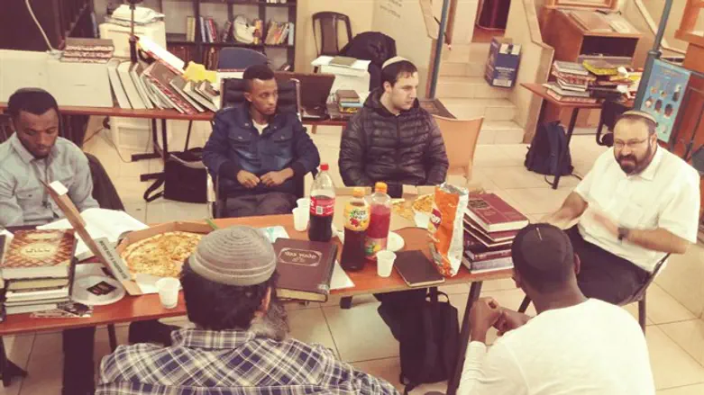 ישיבת עוז ואמונה