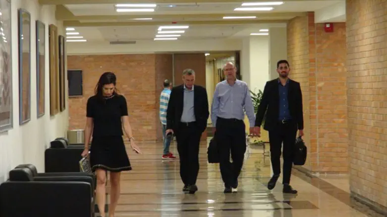 Переговорные группы в Кнессете