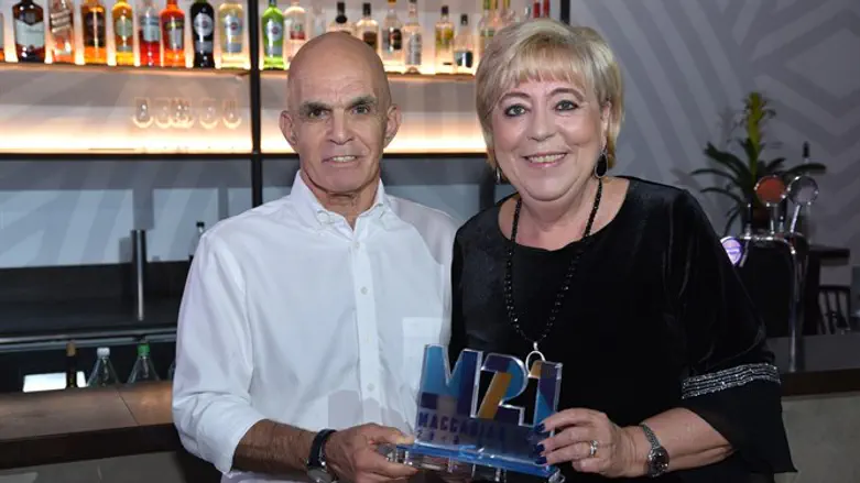 פיירברג עם פרנקו. השיקו את המכביה ה-21