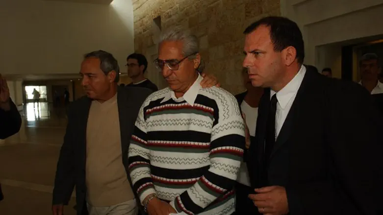 עמוס ברנס ז"ל