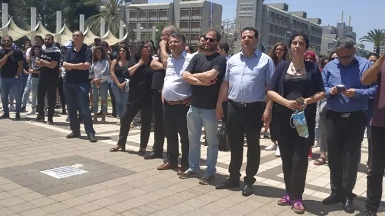 חברי הכנסת הערבים עם סטודנטים באירוע באוניברסיטת ת"א