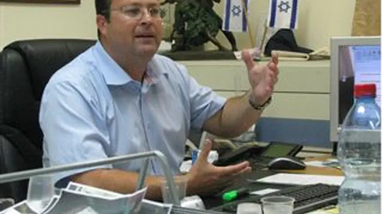 סגן ראש העיר כרמיאל אורן מילשטיין 