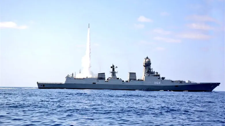 ניסוי מוצלח לברק 8 באוקיינוס ההודי