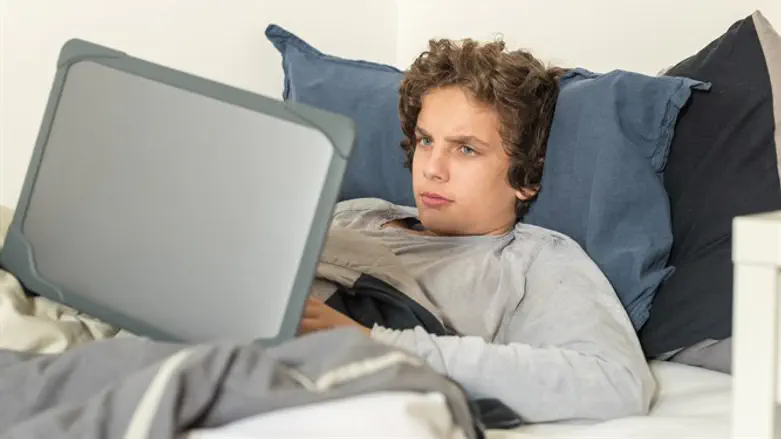 למי קראת עצלן?